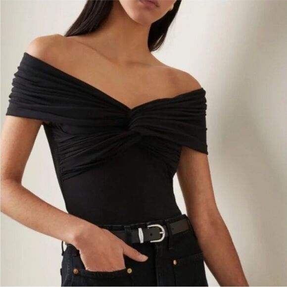 Khaite NWT Cerise Women's Off-the-Shoulder Twisted Bodysuit Black Small $890 - Picture 1 of 13